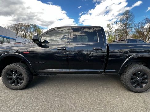 Used 2019 RAM 2500 Laramie image 26