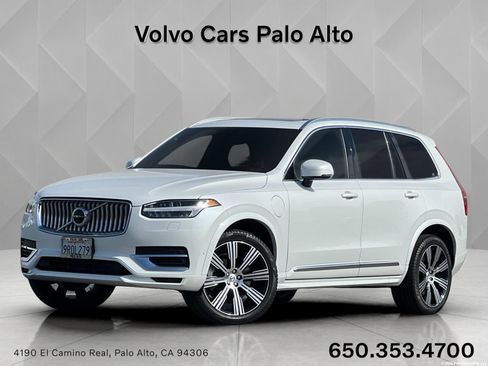 Certified 2025 Volvo XC90 T8 Ultra w/ Protection Package Premier AWD/4WD image 1
