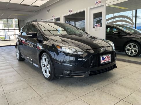 Used 2013 Ford Focus ST FWD image 1