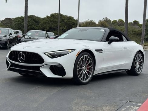Used 2022 Mercedes-Benz SL 55 AMG 4MATIC image 4
