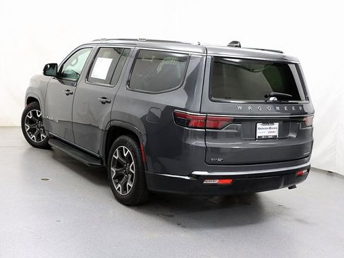 Used 2024 Jeep Wagoneer Series III image 8