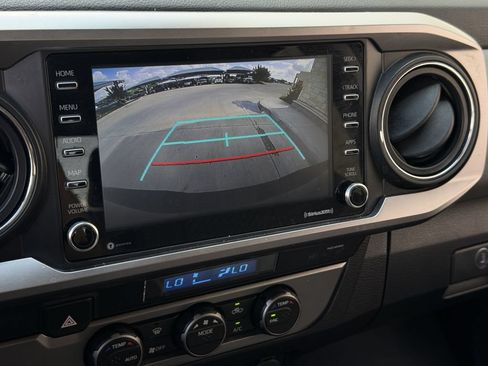 Used 2023 Toyota Tacoma SR5 RWD image 19