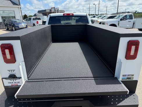 Used 2024 RAM 2500 Tradesman AWD/4WD image 5