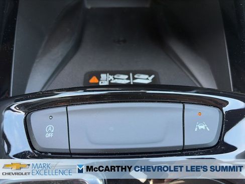 New 2026 Chevrolet Trax RS w/ Sunroof Package image 22