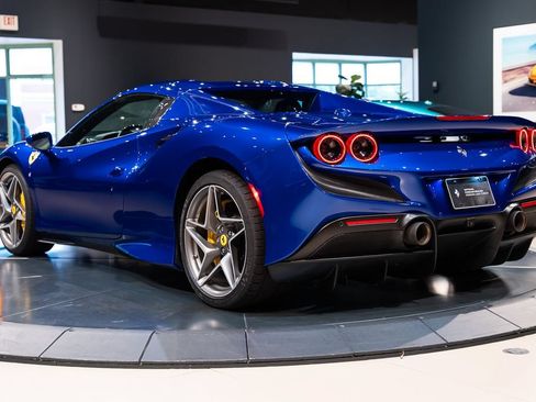 Certified 2021 Ferrari F8 Tributo RWD image 59