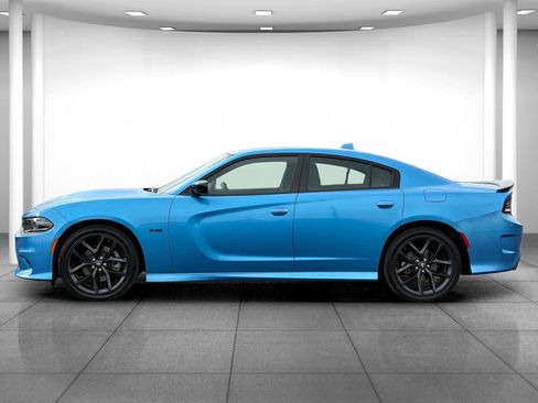 Used 2023 Dodge Charger R/T w/ Plus Group image 4
