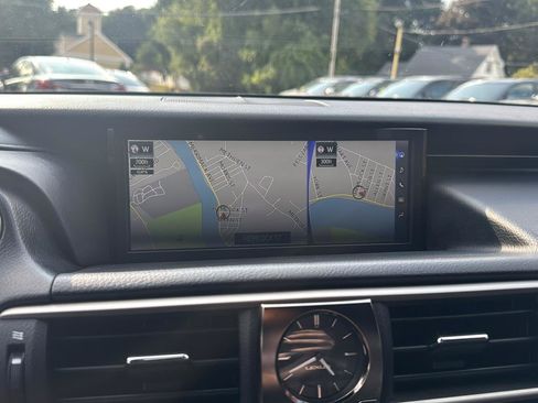 Used 2018 Lexus IS 300 F Sport AWD/4WD image 33