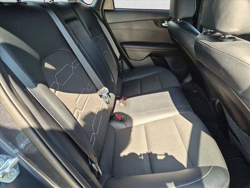 Used 2022 Kia Forte GT-Line FWD image 19
