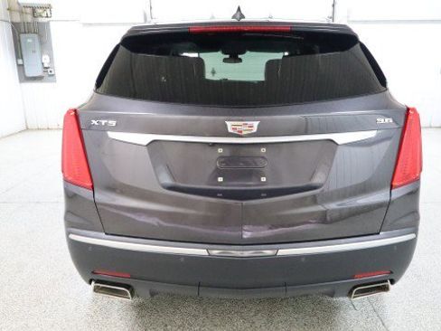 Used 2017 Cadillac XT5 Luxury w/ Driver Awareness Package image 8