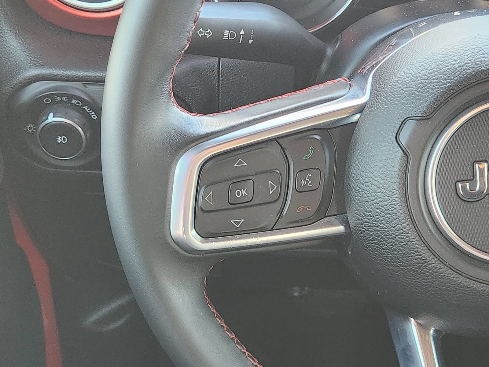 Used 2020 Jeep Wrangler Unlimited Rubicon AWD/4WD image 27