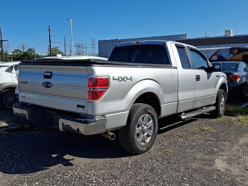Used 2014 Ford F150 XLT w/ Equipment Group 302A Luxury AWD/4WD image 4
