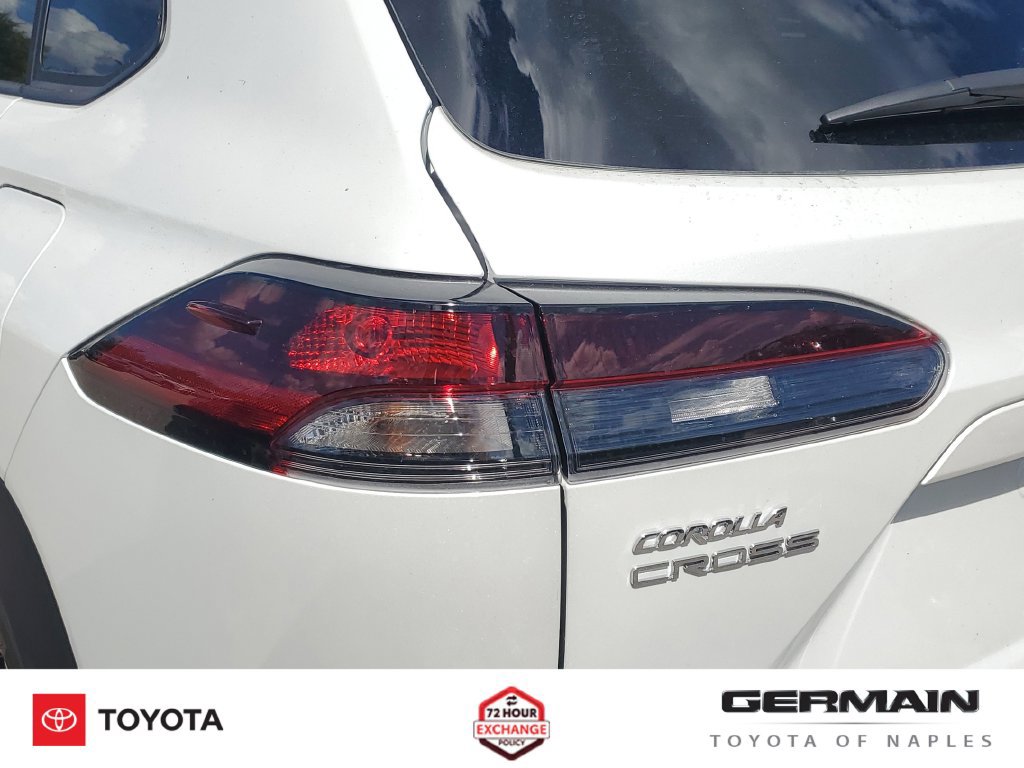 New 2026 Toyota Corolla Cross LE FWD image 14