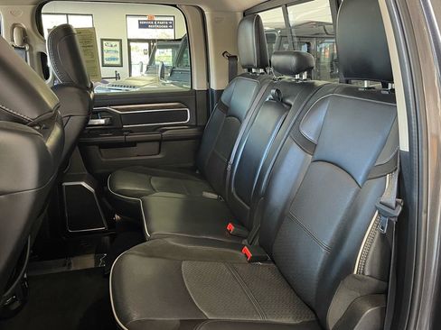 Used 2021 RAM 3500 Laramie image 37
