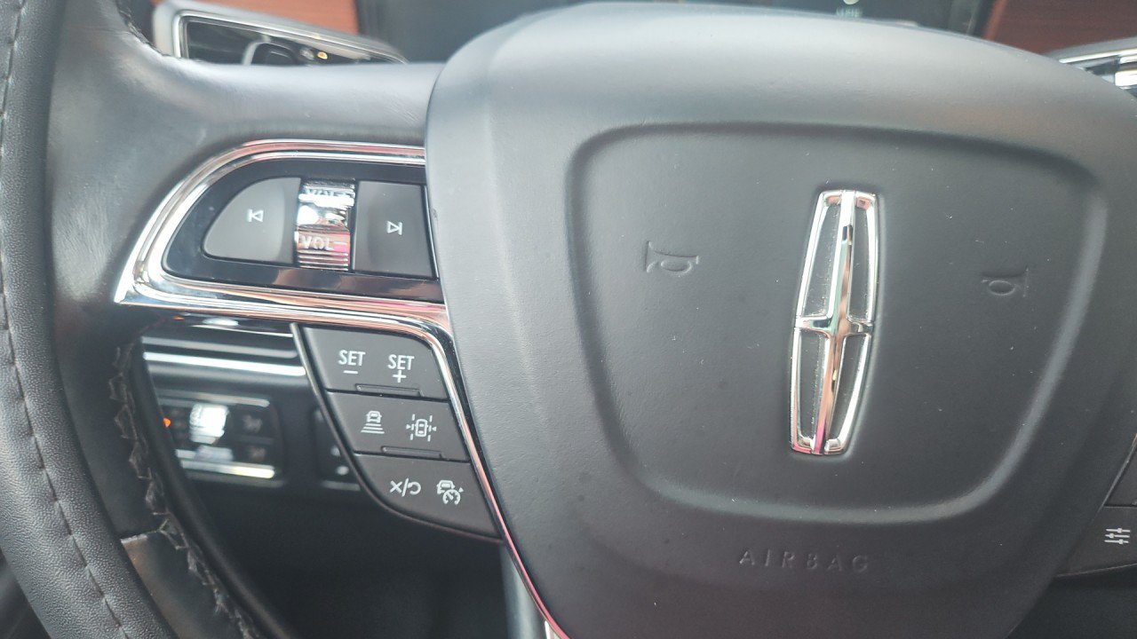 Used 2022 Lincoln Navigator L Reserve AWD/4WD image 17
