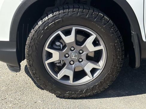 Used 2023 Honda Passport TrailSport image 30
