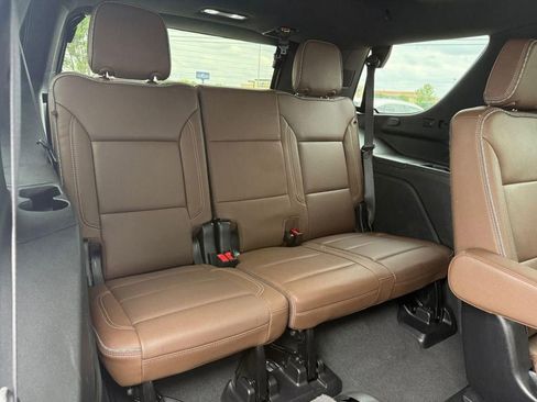 Used 2024 Chevrolet Tahoe High Country RWD image 25