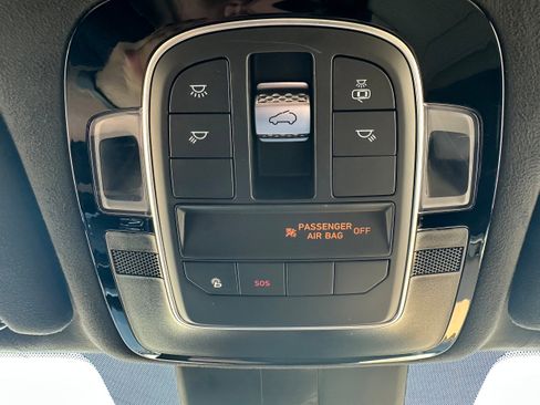 Used 2022 Hyundai Santa Fe Calligraphy image 30