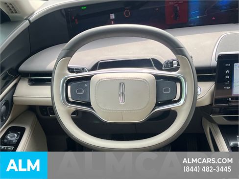 Used 2024 Lincoln Nautilus Premier w/ Equipment Group 102A image 31
