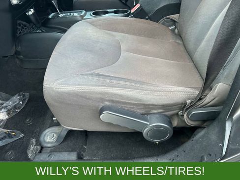 Used 2016 Jeep Wrangler Unlimited Sport image 24