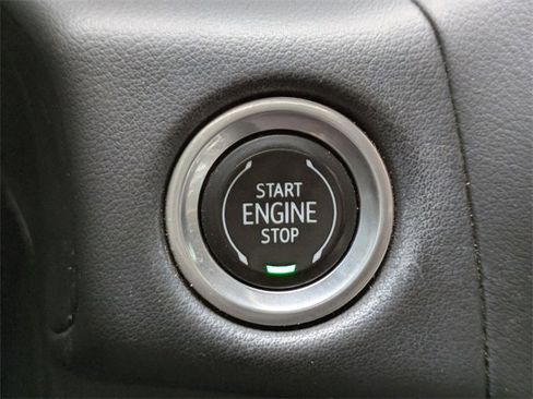 Used 2021 GMC Yukon AT4 w/ AT4 Premium Plus Package image 38