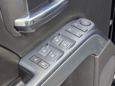 Used 2018 Chevrolet Silverado 1500 LT w/ All Star Edition AWD/4WD image 23