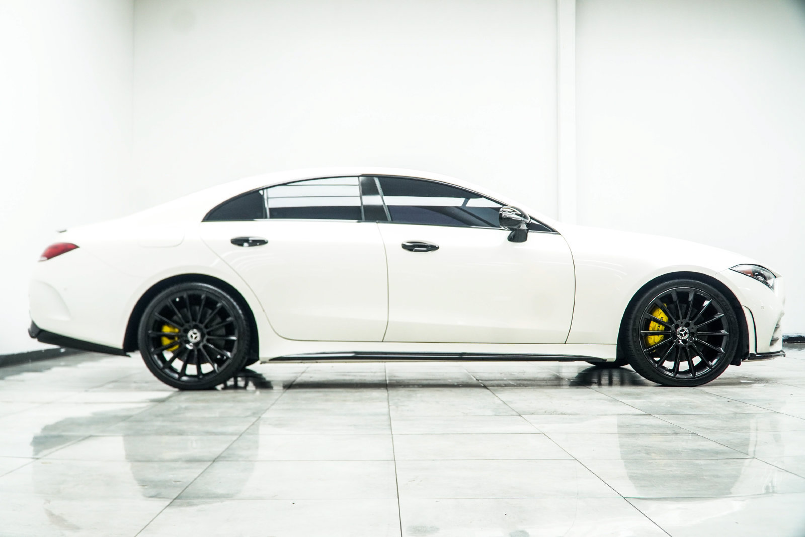 Used 2020 Mercedes-Benz CLS 450 w/ Night Package image 8