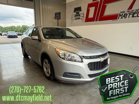 Used 2016 Chevrolet Malibu LT FWD image 1