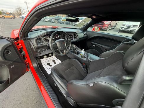 Used 2023 Dodge Challenger R/T w/ Plus Package image 15