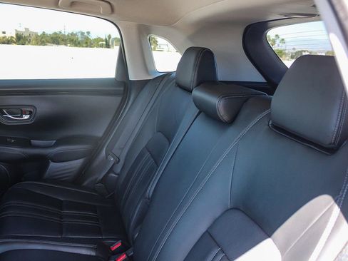 Certified 2023 Honda HR-V EX-L image 19