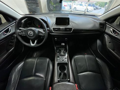 Used 2018 MAZDA MAZDA3 Touring FWD image 21