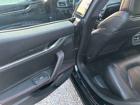 Used 2017 Maserati Ghibli S Q4 image 14