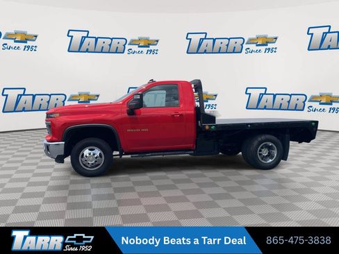 Used 2025 Chevrolet Silverado 3500 LT w/ Convenience Package AWD/4WD image 5