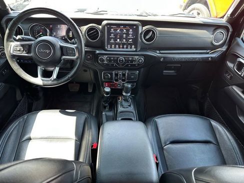 Used 2023 Jeep Wrangler Unlimited Rubicon 4xe w/ Steel Bumper Group AWD/4WD image 13