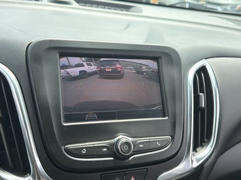 Used 2022 Chevrolet Equinox LT AWD/4WD image 21