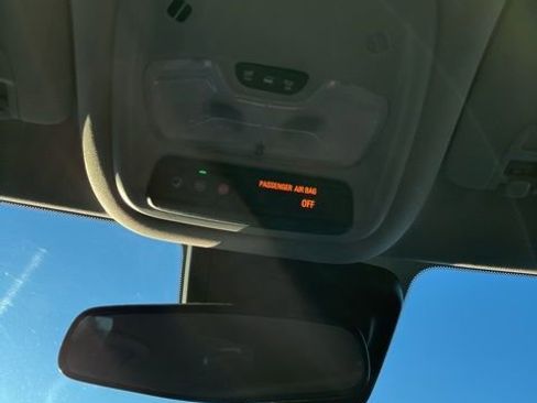 Used 2022 Chevrolet TrailBlazer LT image 46