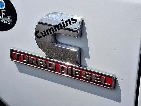 Used 2022 RAM 5500 Tradesman w/ Chrome Appearance Group AWD/4WD image 23