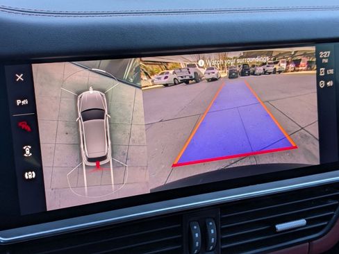 Used 2022 Porsche Cayenne image 19