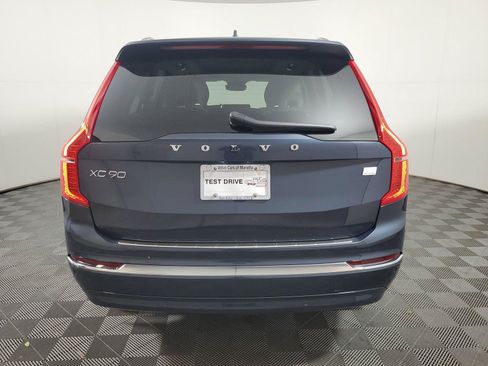 Certified 2024 Volvo XC90 T8 Plus w/ Protection Package AWD/4WD image 5