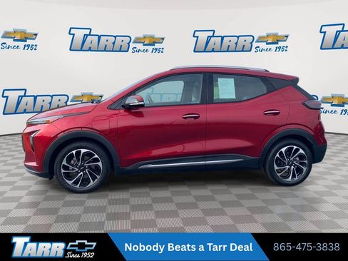 Used 2022 Chevrolet Bolt EUV Premier w/ Super Cruise Package FWD image 5