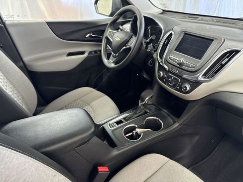Certified 2024 Chevrolet Equinox LS w/ LS Convenience Package FWD image 26