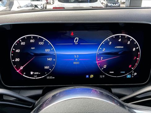 Used 2025 Mercedes-Benz GLC 300 image 26