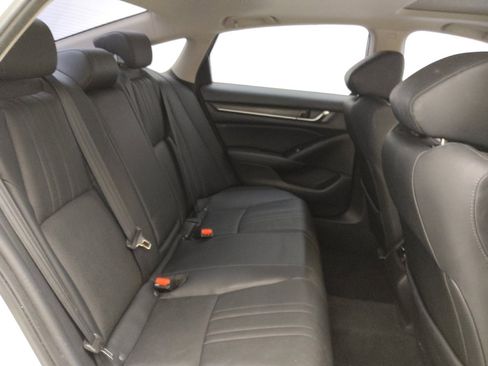 Used 2018 Honda Accord EX-L image 19