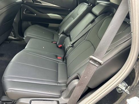 Used 2026 INFINITI QX60 Luxe w/ Cargo Package AWD/4WD image 21