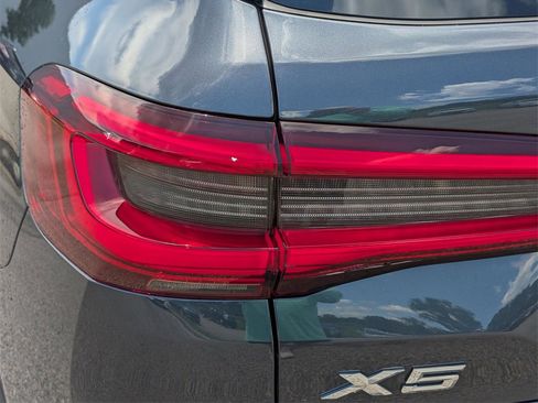 Used 2019 BMW X5 xDrive40i w/ Premium Package 2 image 33