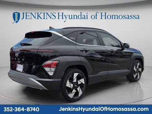 New 2026 Hyundai Kona Limited FWD image 5