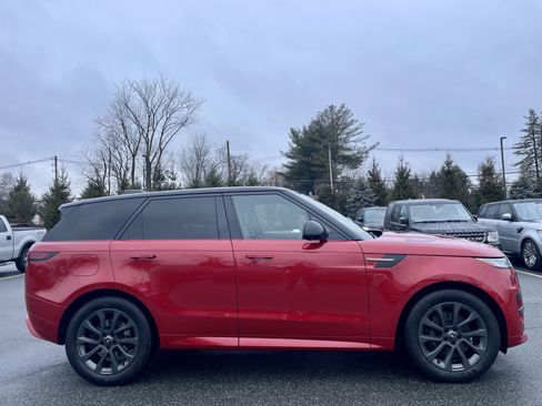 Used 2024 Land Rover Range Rover Sport Dynamic SE image 4