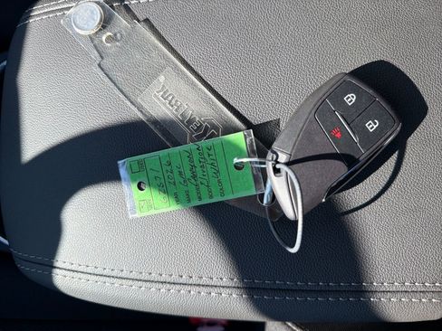 New 2026 GMC Canyon Elevation image 29