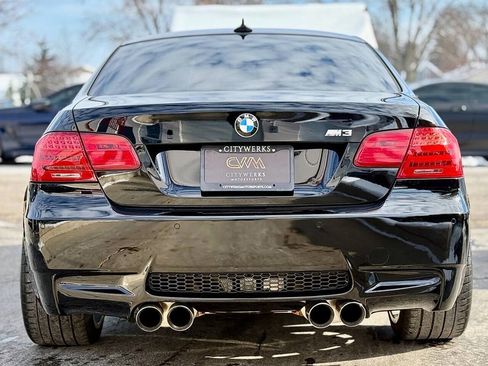 Used 2011 BMW M3 Coupe w/ Convenience Pkg image 4