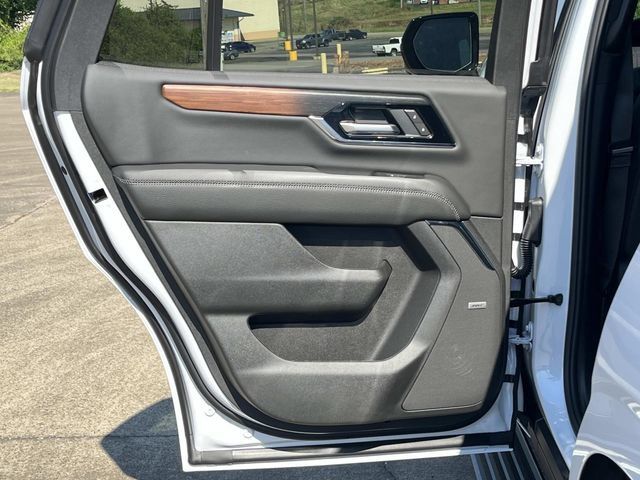 New 2026 GMC Yukon Denali w/ Denali Reserve Package AWD/4WD image 20