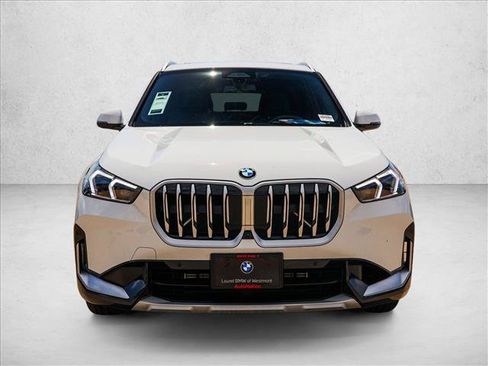 Used 2026 BMW X1 xDrive28i AWD/4WD image 2